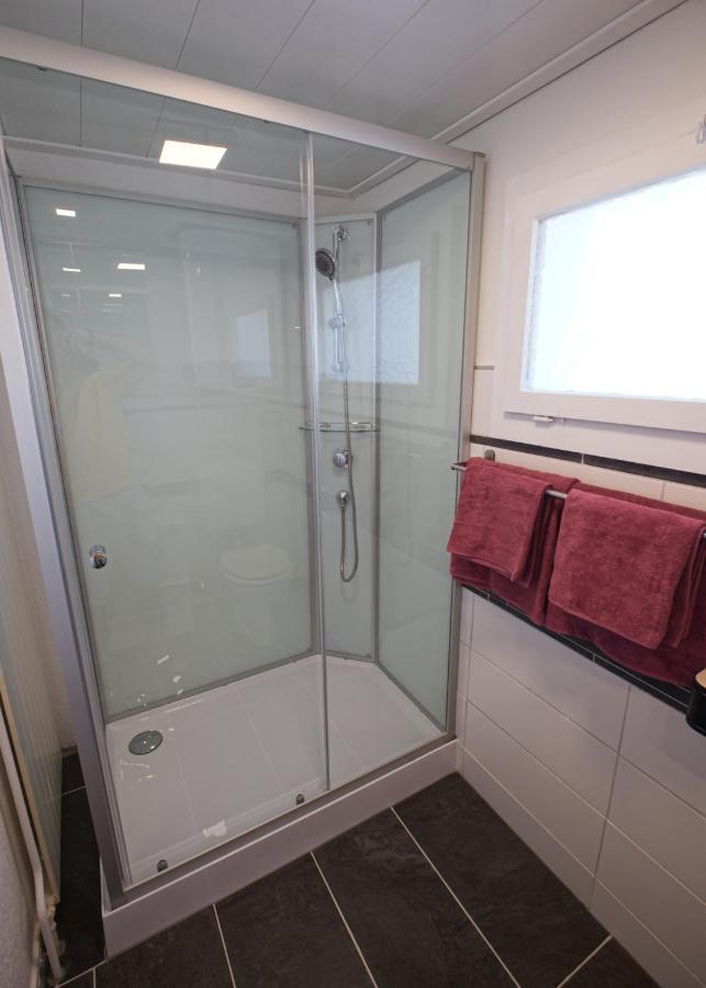 Lake Getaway Apartment With Private Entrance, Right On The Lake Constance Cycle Path, Barbecue Area, Free Wifi, Netflix And Free Bikes Salmsach Exterior photo